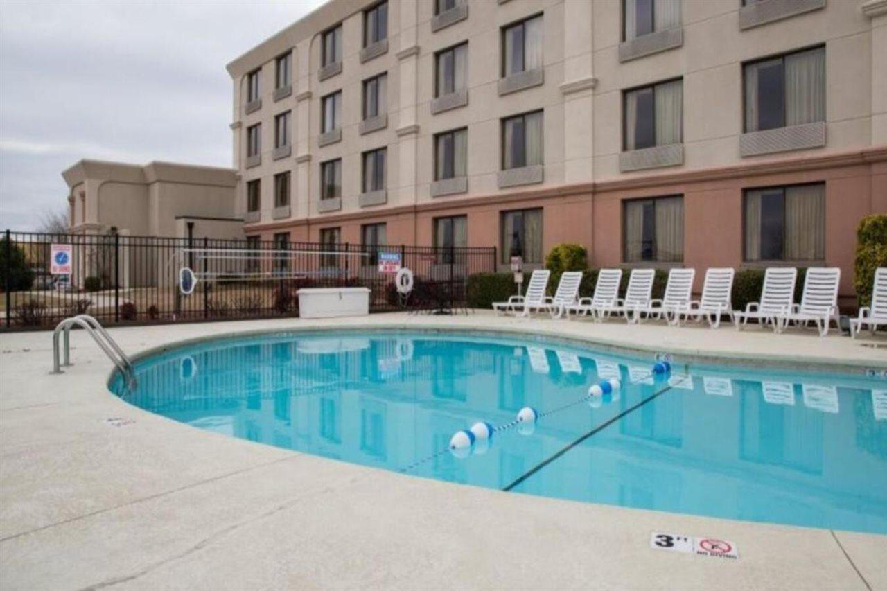 Bridgepointe Hotel & Marina New Bern Bagian luar foto