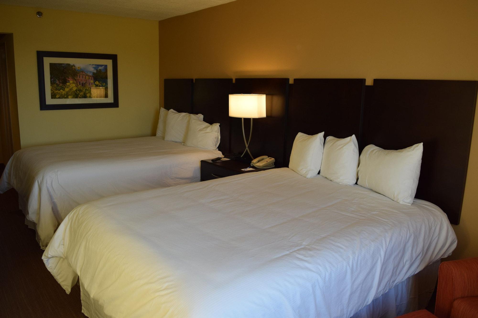 Bridgepointe Hotel & Marina New Bern Bagian luar foto